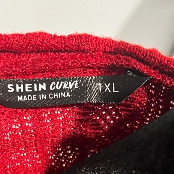 Red dress ❤️ - Picture 8 of 9